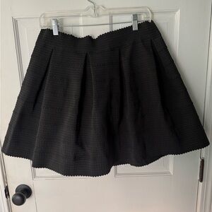 Express Black A-Line Textured Skirt NWT - Large